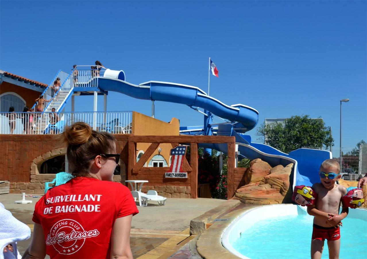 Vias-Plage Camping Les Salisses Quality Holidays Bagian luar foto